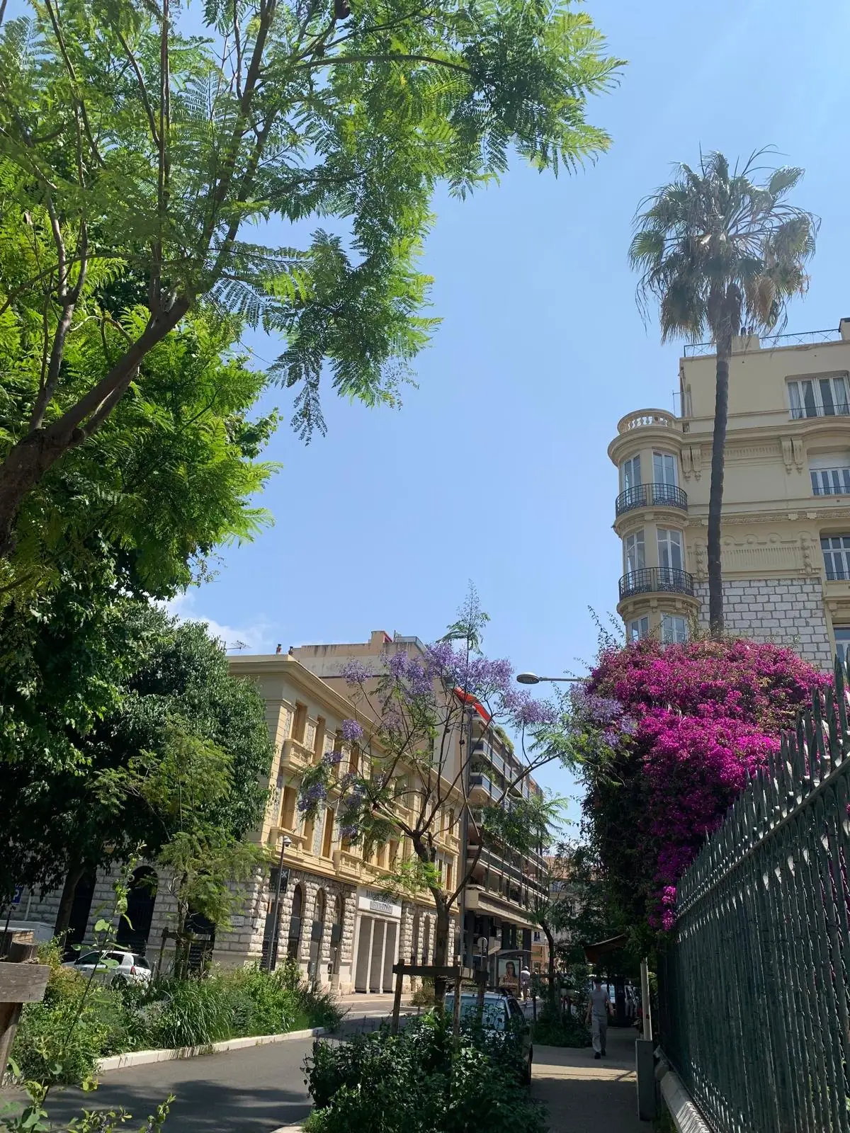 Die Rue de la Buffa, eine ruhige Wohnstraße im Zentrum von Nizza